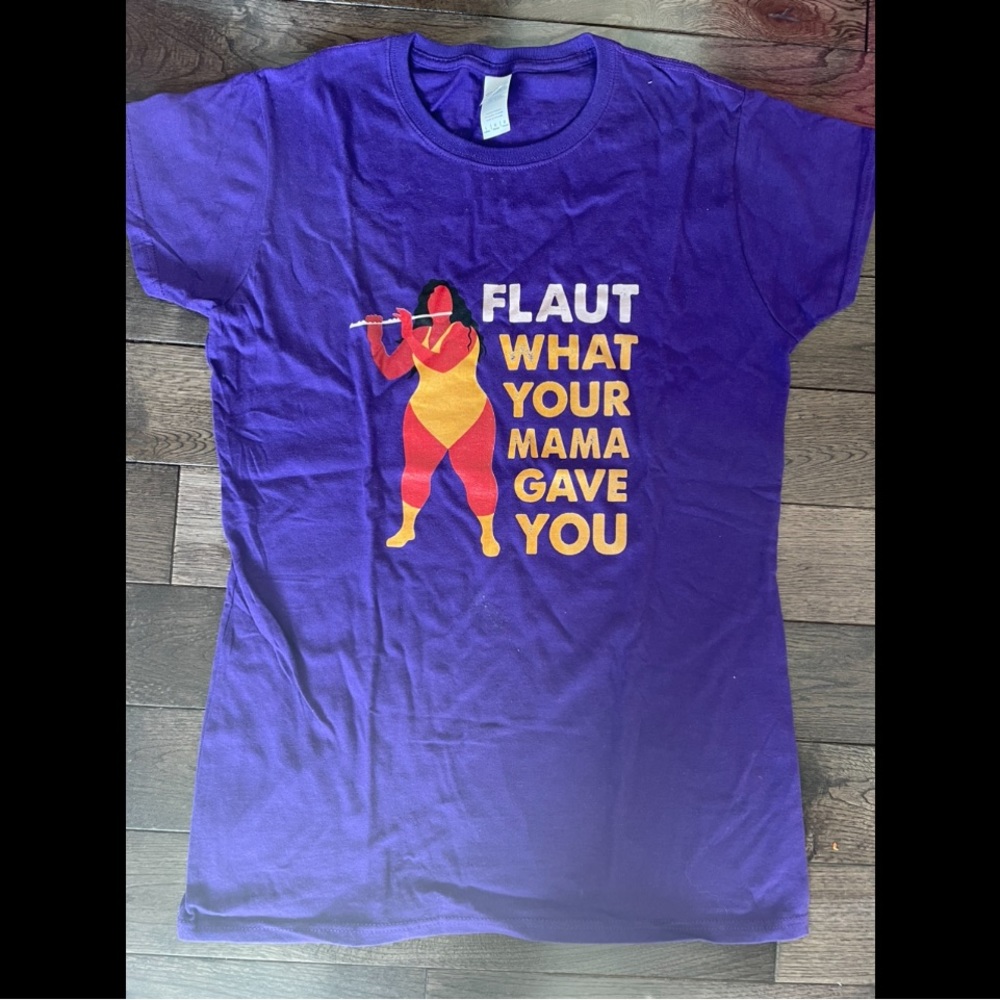 Lizzo themed t-shirt - sz L - NWOT